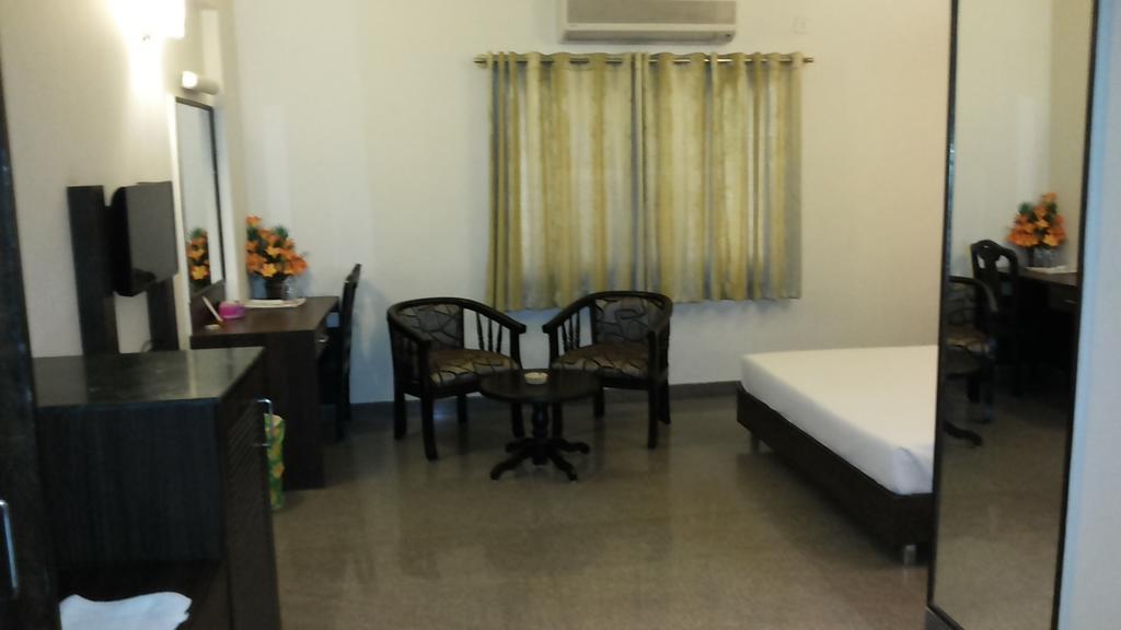 Adyar Ananda Bhavan Residency Hotell Bangalore Exteriör bild